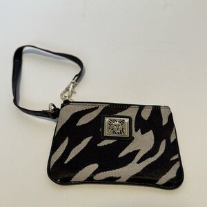 Anne Klein cats holder clutch